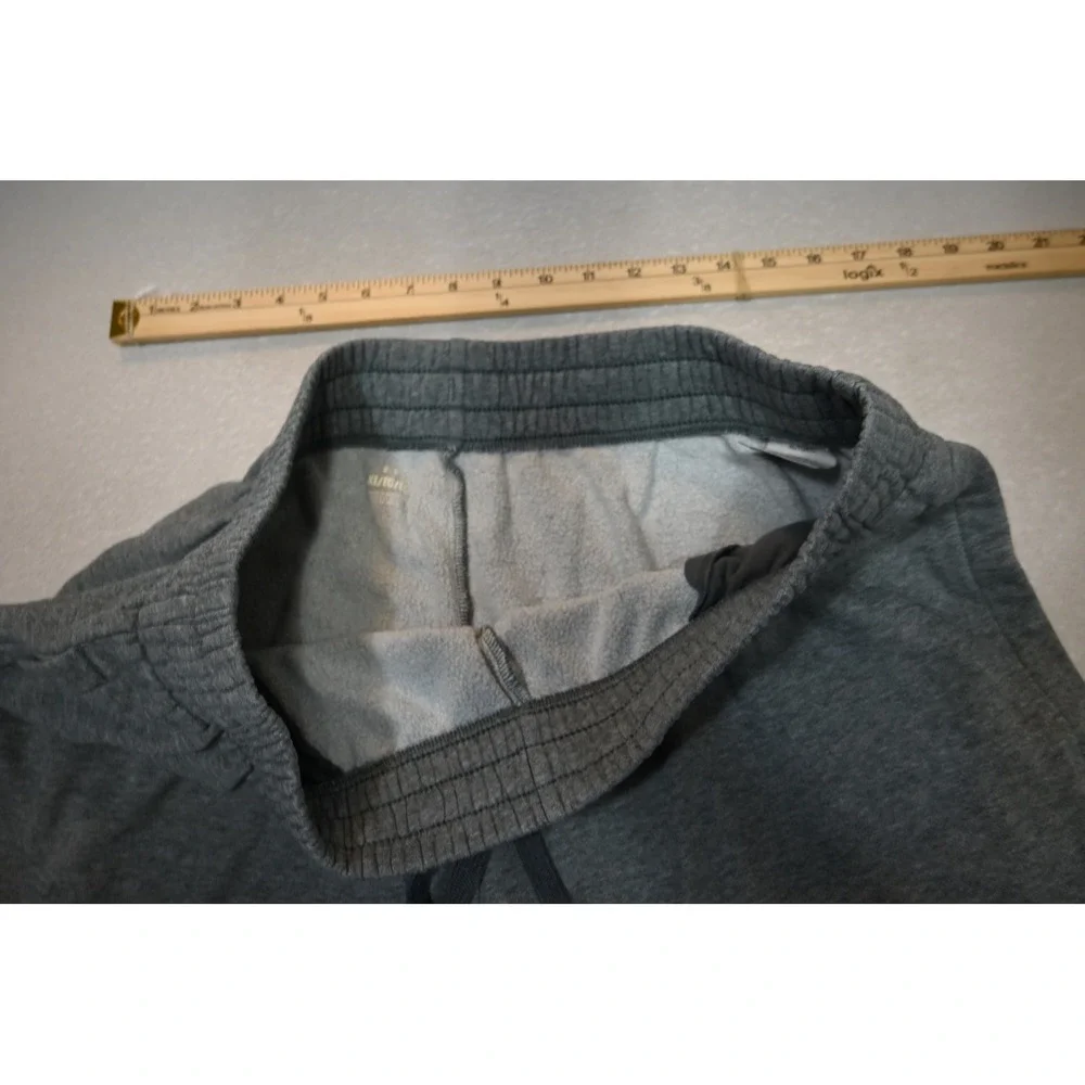 Under Armour Jogger Sweatpants Mens XL Gray Cotton Blend Athletic Excellent